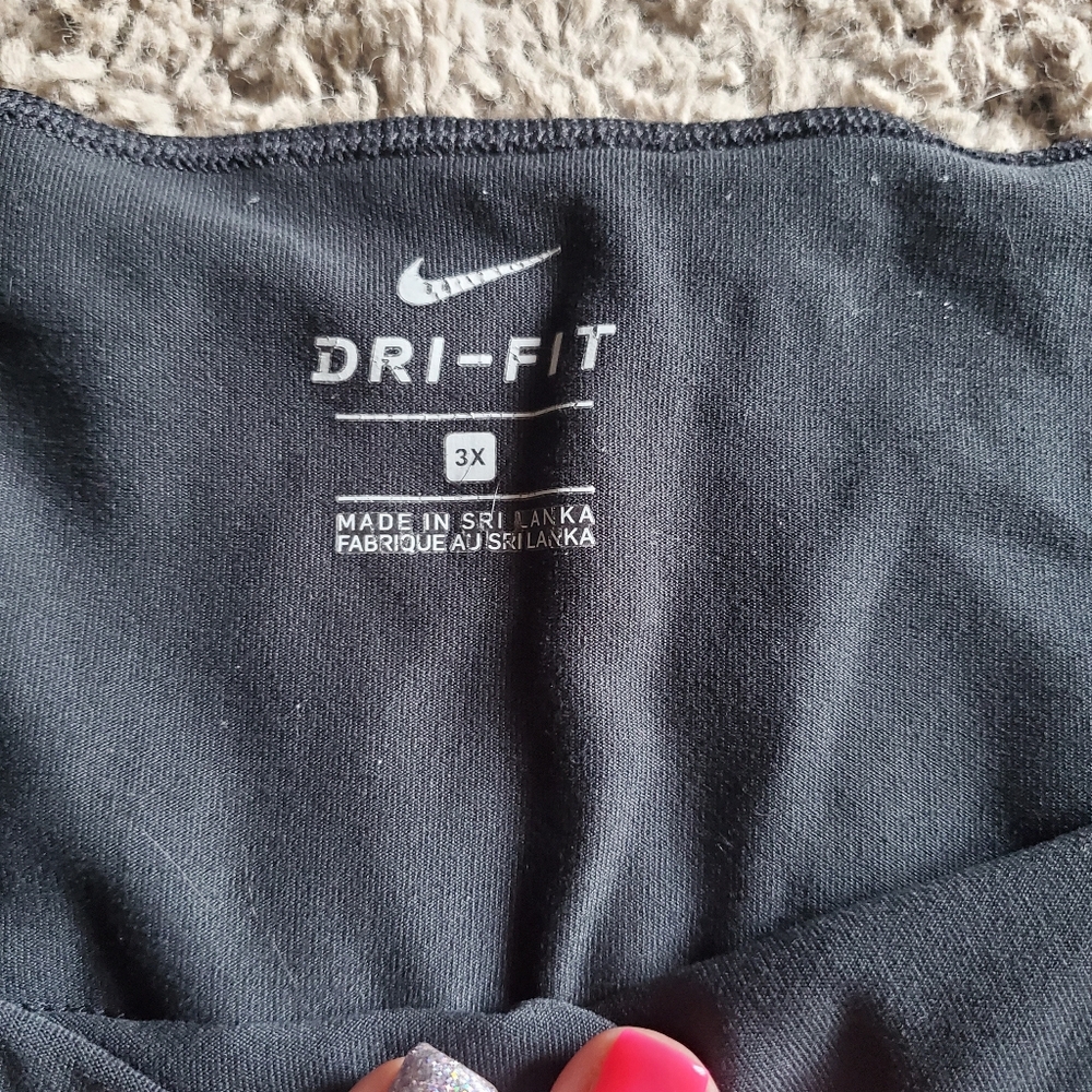 Nike DRI FIT Black Pants - Picture 2 of 4